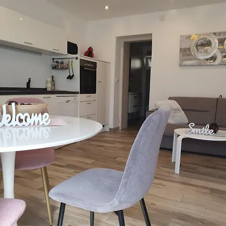 Manu Apartment