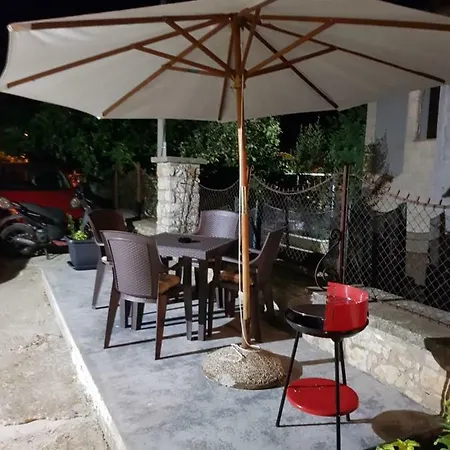Manu Apartment